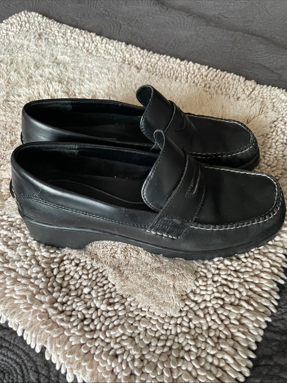 Bass Black Leather Women's Penny Loafers